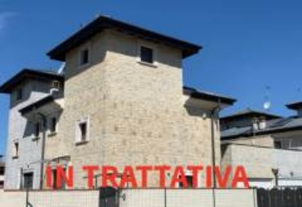 Foto Villa a schiera a Mairago di 110 m² con 4 locali in vendita