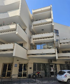 Foto Appartamento a Grottaglie di 143 m² con 6 locali in vendita