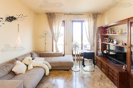 Foto Appartamento in Piazzale Udine 8, Milano Udine di 87 m² con 3 locali