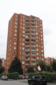 Foto Appartamento in Via Ugo Betti, Milano Gallaratese di 87 m² in vendita