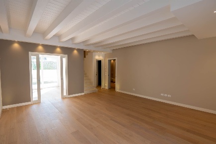 Foto Villa a schiera a Mogliano Veneto Centro di 90 m² con 5 locali