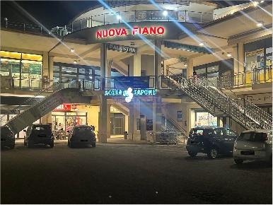 Foto Negozio a Fiano Romano di 100 m² con 1 locali in vendita