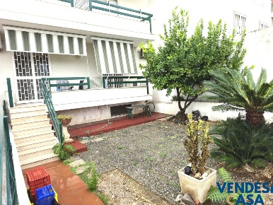 Foto Appartamento in Via Marconi, Adelfia di 86 m² con 3 locali in vendita