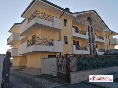 Foto Appartamento in Via Buozzi, Sedriano di 98 m² con 3 locali in vendita