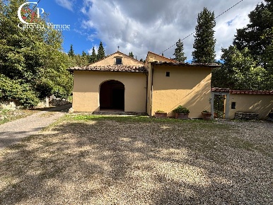 Foto Casa indipendente in via di Valle, Pontassieve di 130 m² con 4 locali