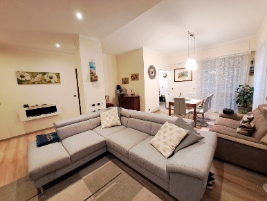 Foto Appartamento in Via Servais, Torino Parella di 120 m² con 4 locali