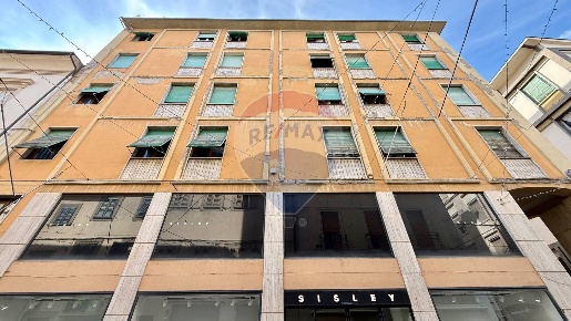 Foto Appartamento in Via Ridolfi, Empoli Centro Storico di 69 m² in vendita
