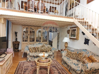 Foto Appartamento in via s.euplio, Catania di 150 m² con 5 locali