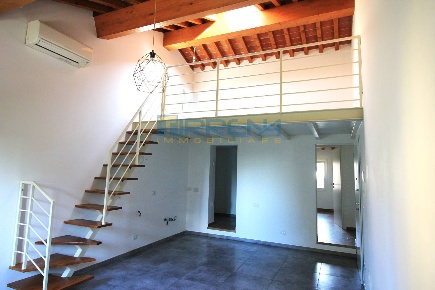 Foto Casa indipendente in via Grillai, Cascina di 90 m² con 3 locali