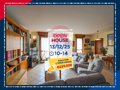 Foto Appartamento in via Piave, Azzano San Paolo di 155 m² con 5 locali