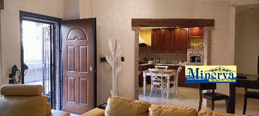 Foto Appartamento in Via Monte Cardoneto, Nettuno di 130 m² con 4 locali