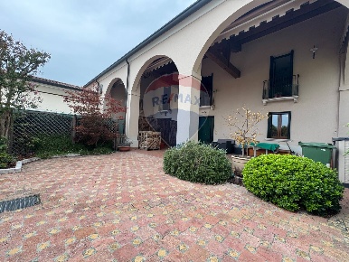 Foto Case semi ndipendenti in via belle putte, Rubano Bosco di 190 m²