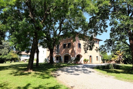Foto Villa singola a Fiume Veneto Cinque Strade Cimpello di 730 m²