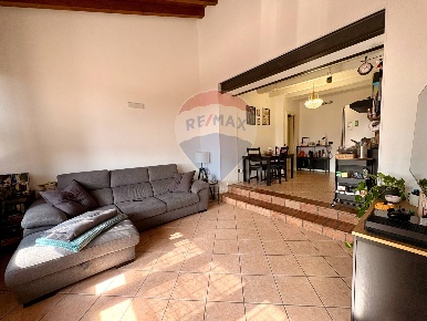 Foto Appartamento in VIA SAN VINCENZO, Calcinato Centro di 108 m²