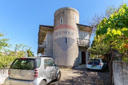 Foto Appartamento in VIA TIMPAZZA, San Pietro Clarenza di 161 m² in vendita