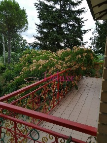 Foto Appartamento in contrada Vallimestre, San Ginesio di 100 m² in affitto