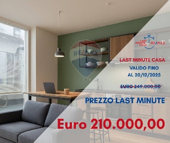 Foto Appartamento in Piazzale Della Macina, Parma Centro Storico di 100 m²