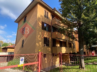 Foto Appartamento in via A. volta, Legnano Legnarello di 102 m² in vendita