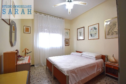 Foto Appartamento in Via Pacinotti, Viareggio Centro di 100 m² con 5 locali