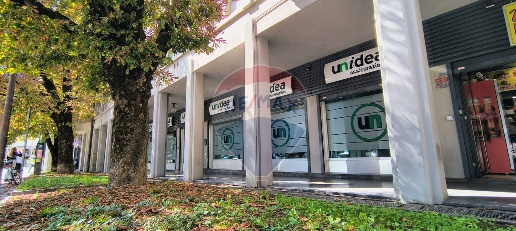 Foto Ufficio in via g pascoli, Bergamo Stazione di 450 m² con 10 locali
