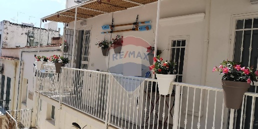 Foto Appartamento in Via Chirurgo dell'Erba, Vieste Centro di 117 m²