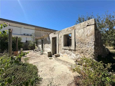 Foto Terreno edificabile in Via Elsa Morante 94, Avola Centro di 70 m²