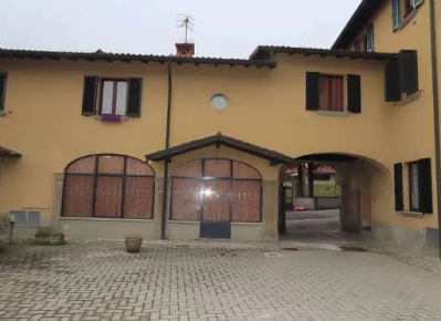 Foto Appartamento in Via Giuseppe Garibaldi, Sirone di 107 m² con 5 locali