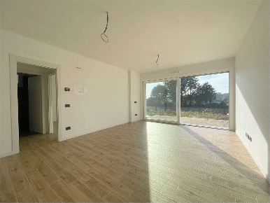 Foto Appartamento in Via Parini, Lomazzo Centro di 61 m² con 2 locali