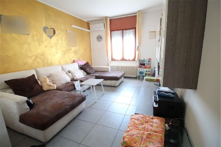 Foto Casa indipendente in Via Roma, Montelabbate Centro di 304 m²
