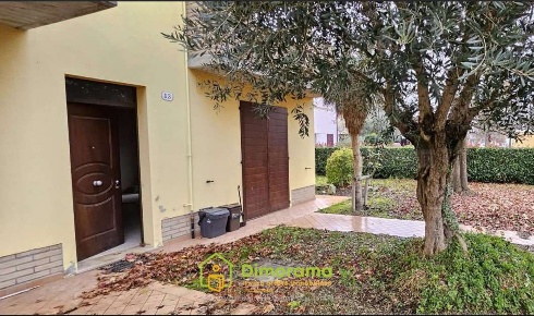 Foto Casa indipendente in San Pietro in Vincoli Via Castrovecchio 13 13,