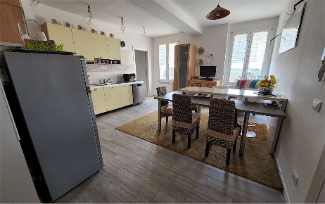 Foto Appartamento a Bomporto di 135 m² con 6 locali in vendita