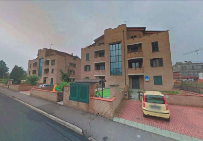 Foto Box in Via Collodi, Ostiglia Centro di 23 m² con 1 locali in vendita