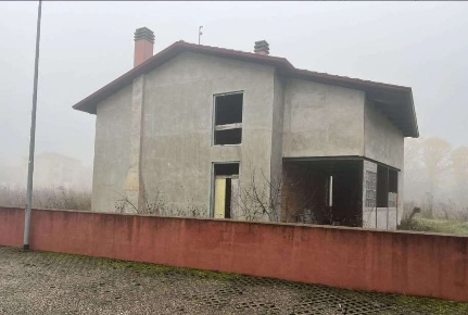 Foto Terreno edificabile in Strada Dosso del Corso, Mantova di 6325 m²