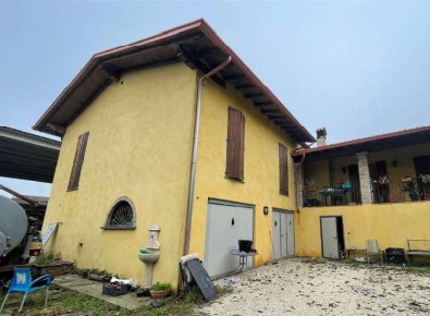 Foto Villa unifamiliare in Via Ciro Chistoni, Casalromano di 91 m²