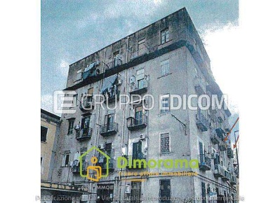 Foto Appartamento in Via Cumana 43 80125 Napoli NA Italia, Napoli di 51 m²