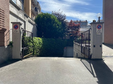 Foto Box in Via Oropa, Torino Vanchiglietta di 35 m² con 1 locali