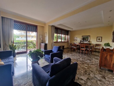 Foto Appartamento in Via Nemea, Roma Vigna Clara - Vigna Stelluti di 153 m²