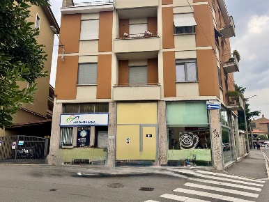 Foto Ufficio in via Caronni, Monza San Biagio di 55 m² con 2 locali