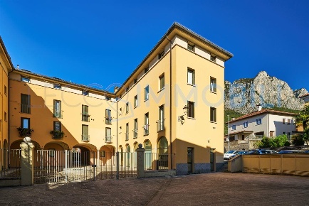 Foto Appartamento in via monsignor moneta, Lecco Castello di 105 m²