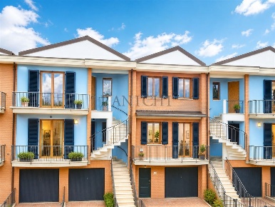 Foto Appartamento in Via A.C.Tolomei, Asciano di 103 m² con 4 locali