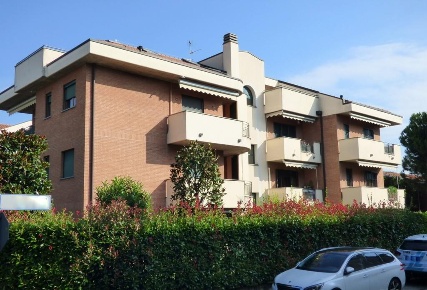 Foto Appartamento a Desio di 90 m² con 3 locali in vendita