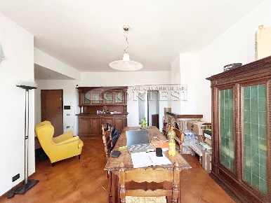 Foto Appartamento in via roma, Citerna di 100 m² con 5 locali in vendita