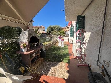 Foto Appartamento a Campiglia Marittima Venturina di 150 m² con 6 locali