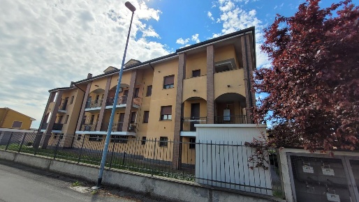 Foto Appartamento a Bressana Bottarone Bottarone di 101 m² con 3 locali
