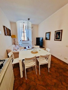Foto Appartamento a Siena Provenzano di 90 m² con 5 locali in vendita