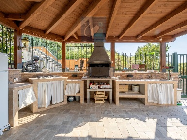 Foto Appartamento in MONTE BIANCO, Guidonia Montecelio Colleverde di 120 m²
