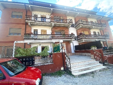 Foto Appartamento in Corso Sallustio 19, Pizzoli Centro di 85 m² in vendita