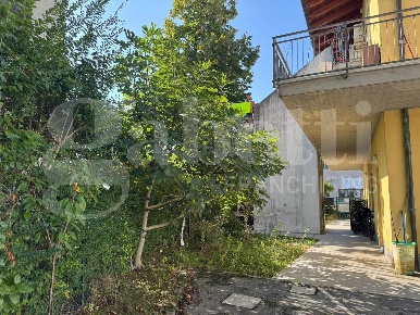Foto Ufficio in Via Pioppi 10, Sala Bolognese Padulle di 55 m² con 2 locali