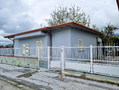 Foto Villa a Massa in vendita