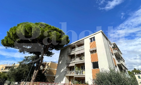 Foto Appartamento in QUARTARA, Genova Quarto di 148 m² con 4 locali